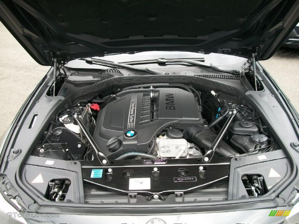 2011 5 Series 535i xDrive Sedan - Dark Graphite Metallic / Black photo #28