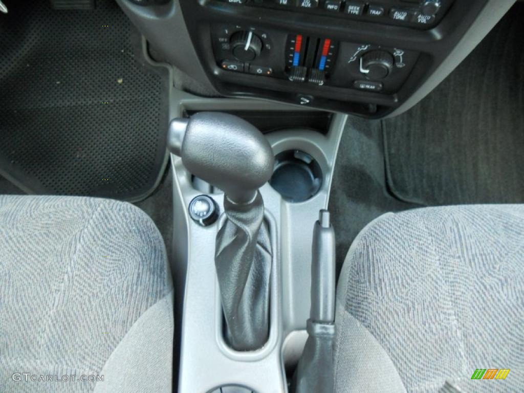 2003 Chevrolet TrailBlazer EXT LS Transmission Photos