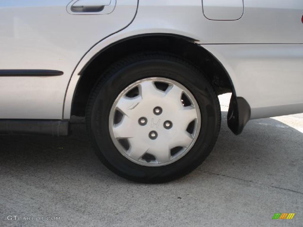 1998 Accord LX Sedan - Regent Silver Pearl / Gray photo #28
