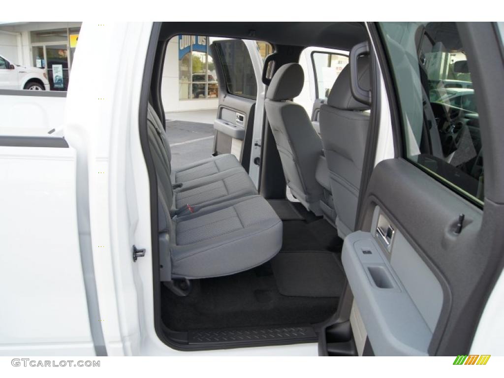 2011 F150 XLT SuperCrew - Oxford White / Steel Gray photo #11