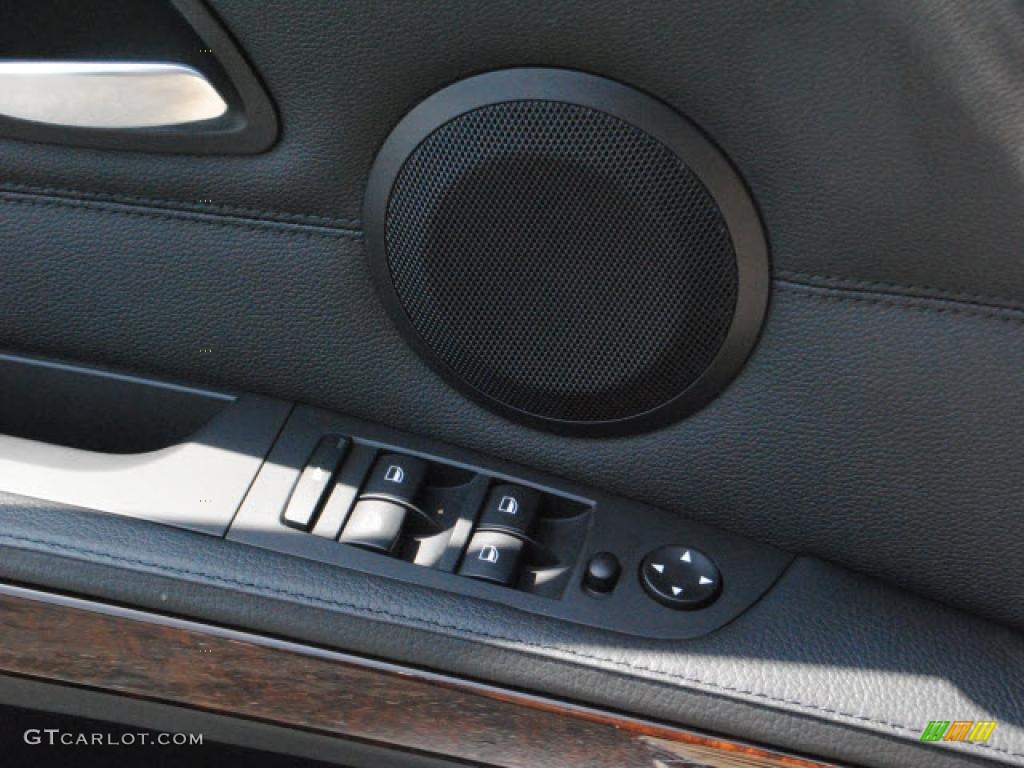 2010 3 Series 328i Sedan - Jet Black / Black photo #23