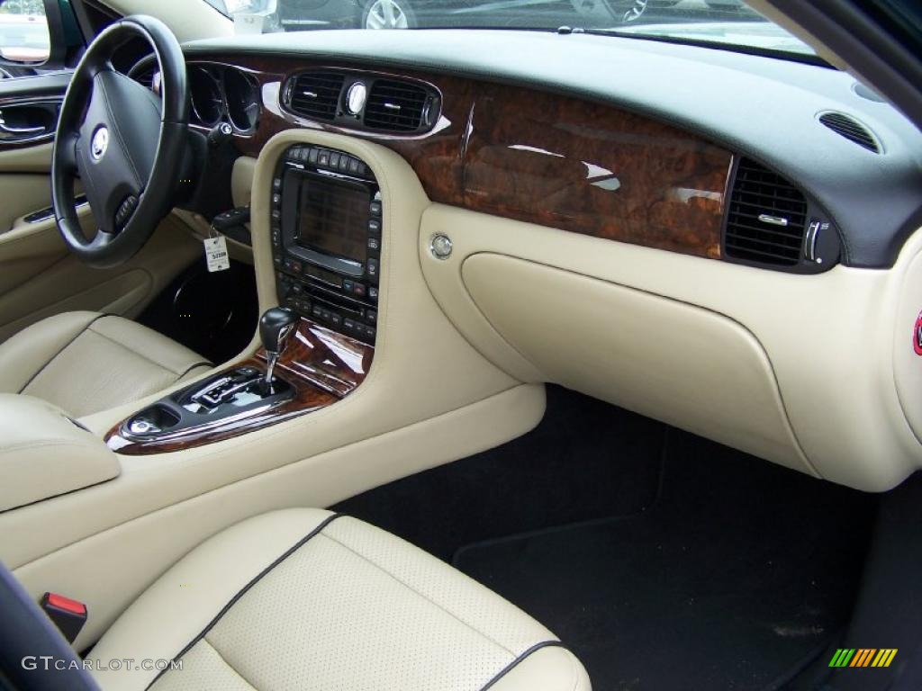 Barley/Charcoal Interior 2008 Jaguar XJ XJR Photo #49784051