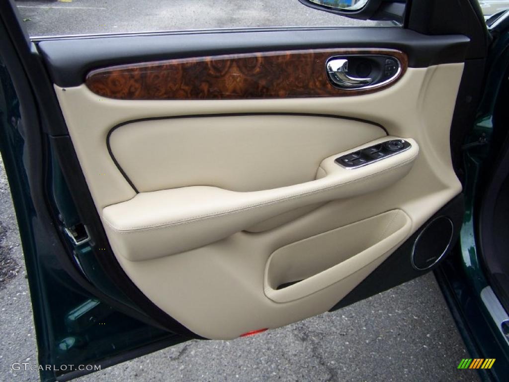 2008 Jaguar XJ XJR Door Panel Photos