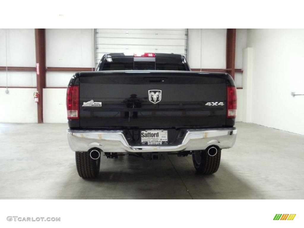 2011 Ram 1500 Big Horn Crew Cab 4x4 - Brilliant Black Crystal Pearl / Light Pebble Beige/Bark Brown photo #5