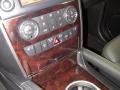 Black - GL 450 4Matic Photo No. 15