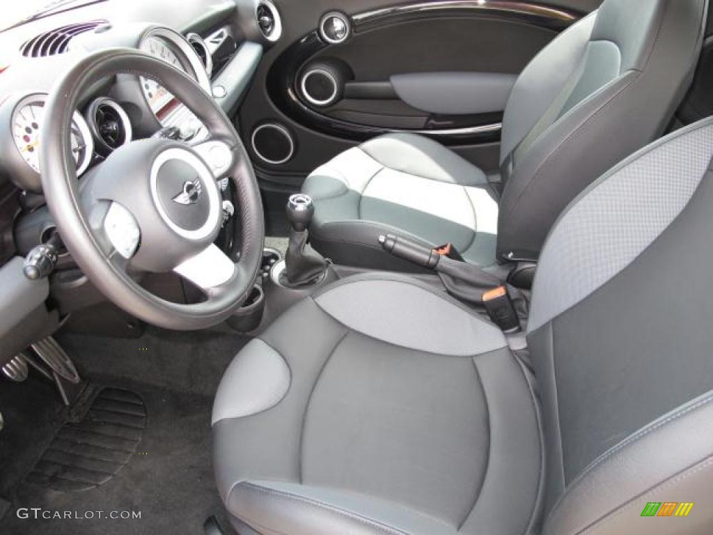 Grey/Carbon Black Interior 2010 Mini Cooper S Hardtop Photo #49785653