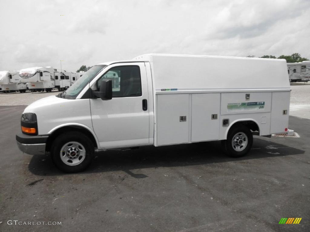 Summit White 2011 GMC Savana Cutaway 3500 Commercial Utility Truck Exterior Photo #49786250