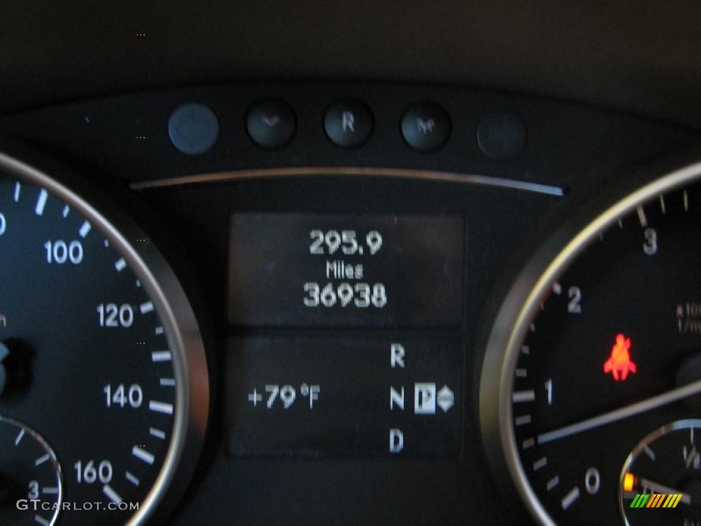 2009 ML 350 4Matic - Jade Green Metallic / Cashmere photo #10