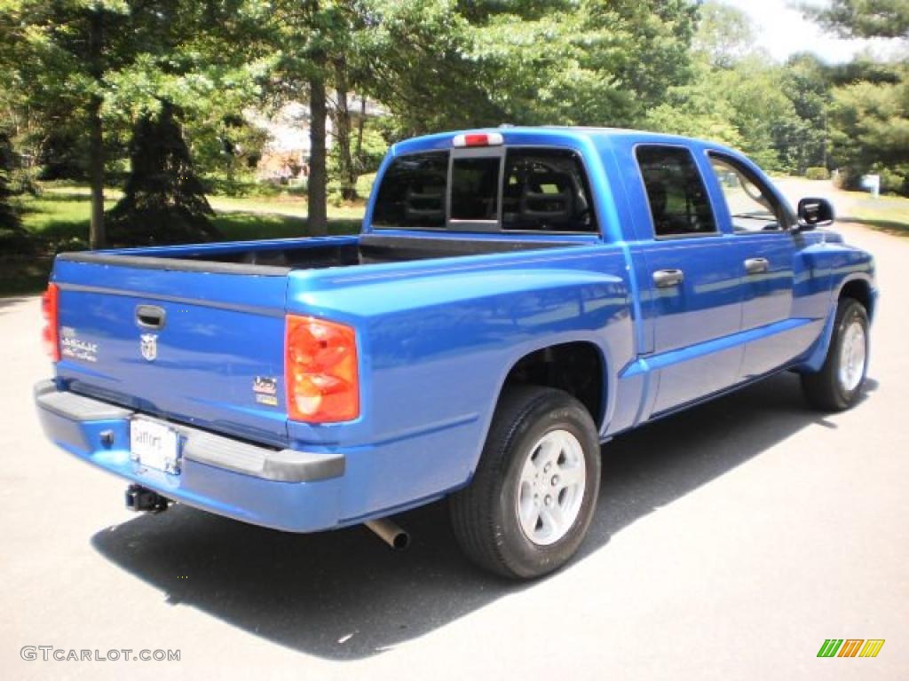 2007 Dakota SLT Quad Cab 4x4 - Electric Blue Pearl / Medium Slate Gray photo #3