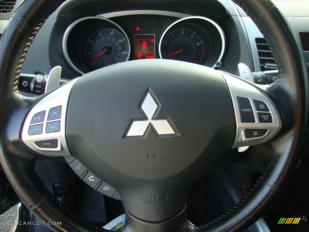 2008 Mitsubishi Outlander SE 4WD Black Steering Wheel Photo #49787345