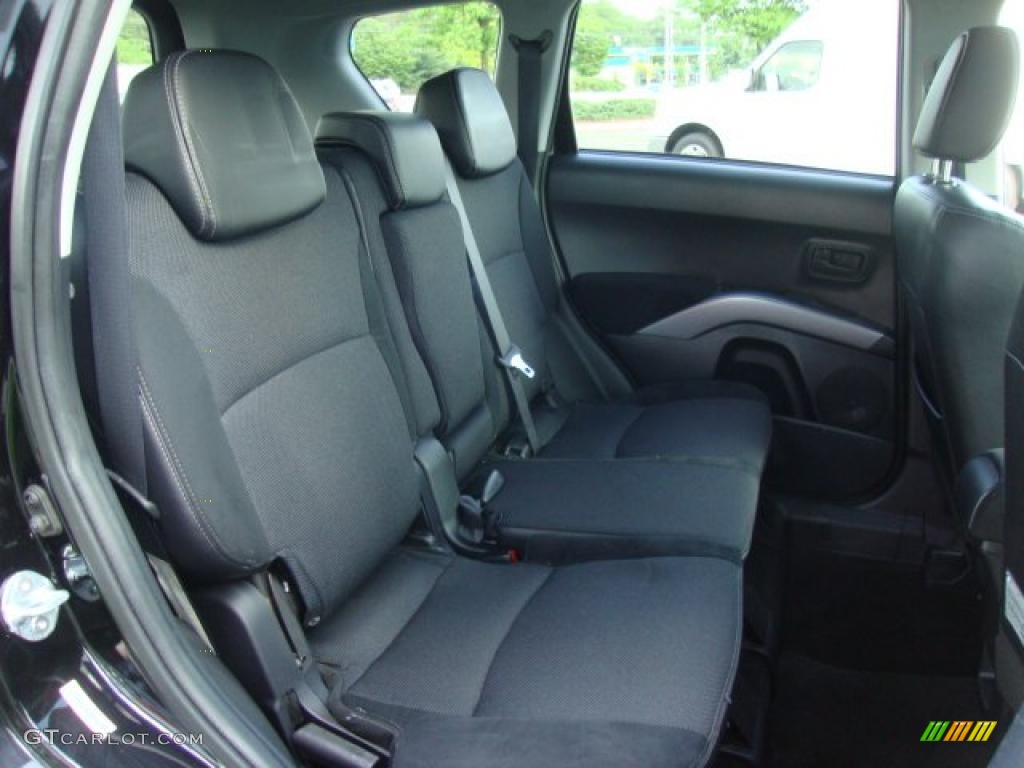 Black Interior 2008 Mitsubishi Outlander SE 4WD Photo #49787447
