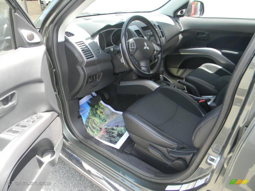 Black Interior 2008 Mitsubishi Outlander SE 4WD Photo #49788635