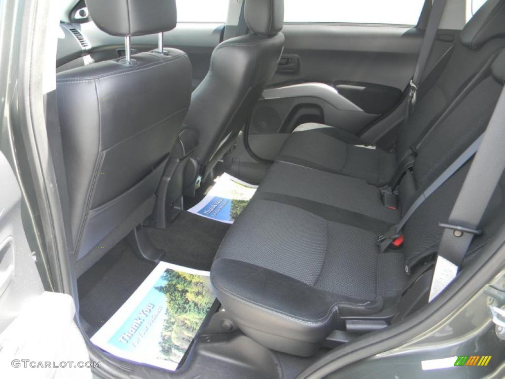 Black Interior 2008 Mitsubishi Outlander SE 4WD Photo #49788641