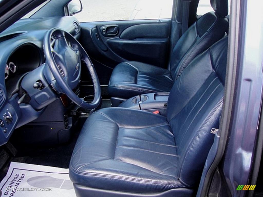 Navy Blue Interior 2002 Chrysler Town & Country LXi Photo #49789259