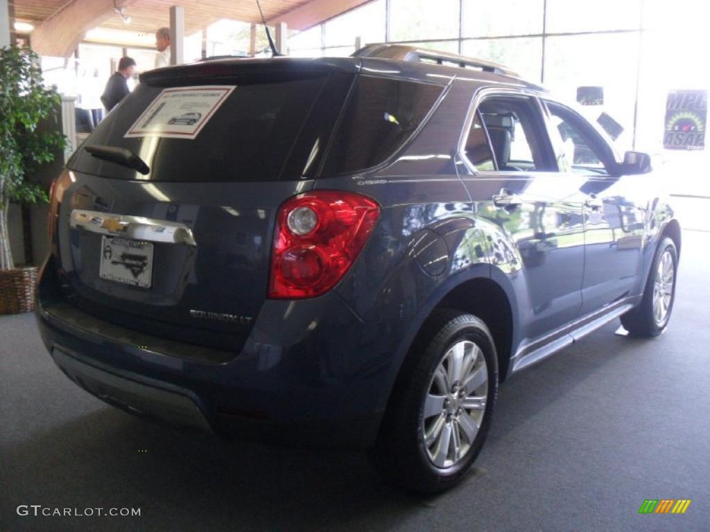 2011 Equinox LT - Twilight Blue Metallic / Light Titanium/Jet Black photo #4