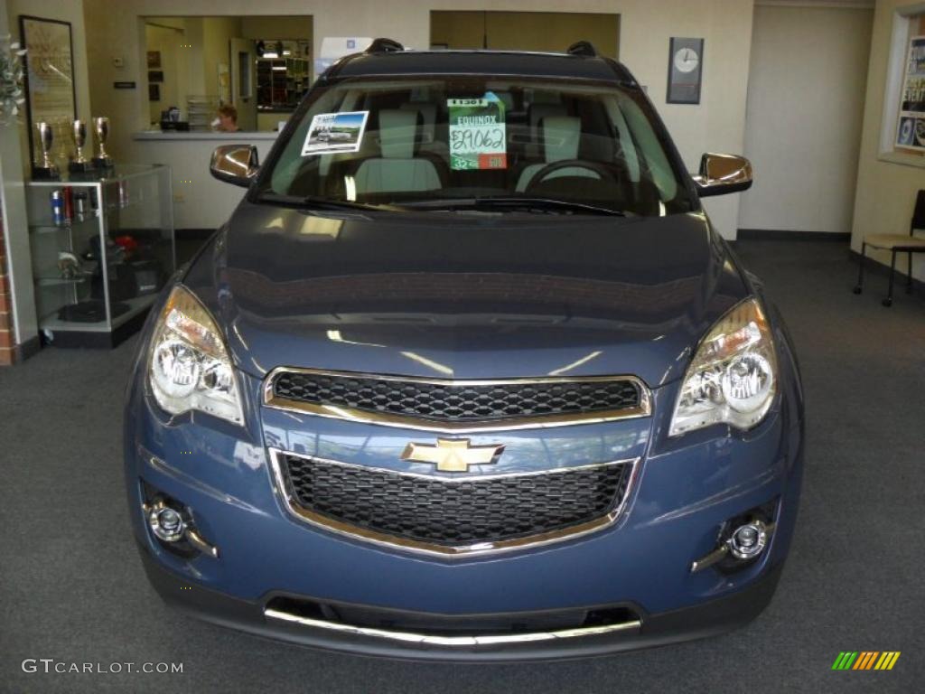 2011 Equinox LT - Twilight Blue Metallic / Light Titanium/Jet Black photo #6