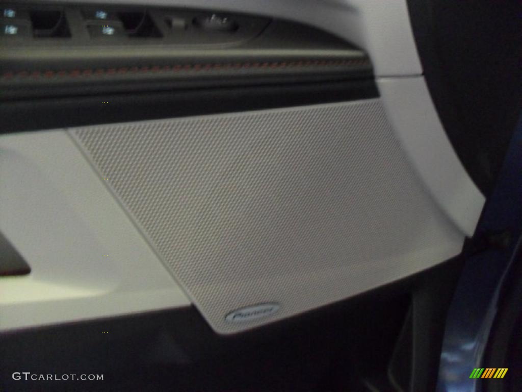 2011 Equinox LT - Twilight Blue Metallic / Light Titanium/Jet Black photo #12