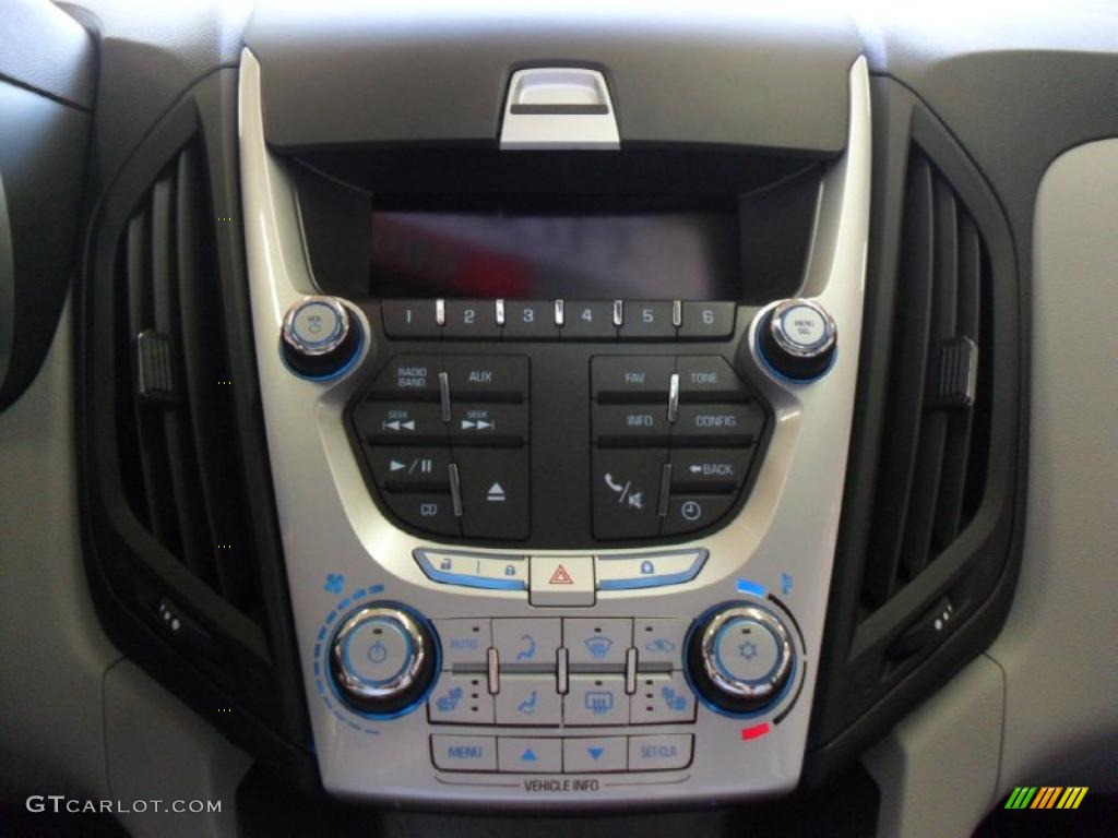 2011 Equinox LT - Twilight Blue Metallic / Light Titanium/Jet Black photo #15
