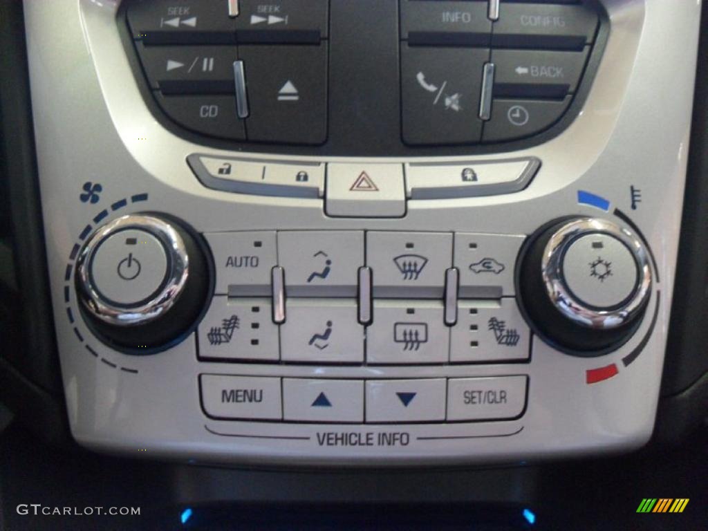 2011 Equinox LT - Twilight Blue Metallic / Light Titanium/Jet Black photo #16