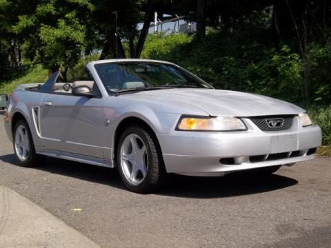 1999 Ford Mustang V6 Convertible Data, Info and Specs