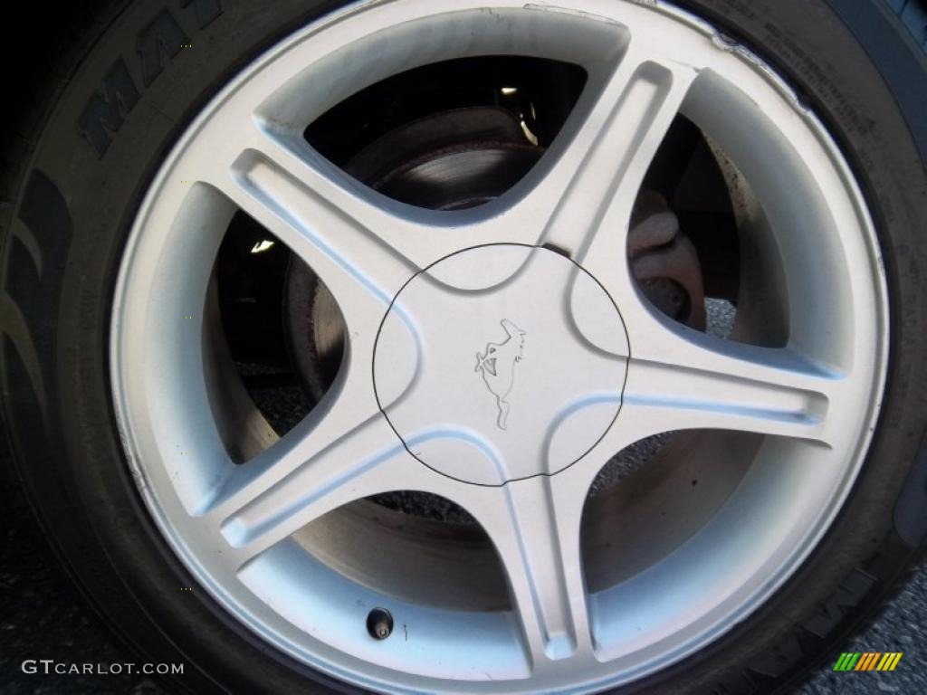 1999 Ford Mustang V6 Convertible Wheel Photo #49792712