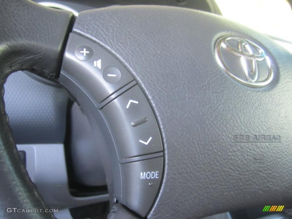 2005 Toyota Tacoma V6 Access Cab 4x4 Controls Photo #49793051