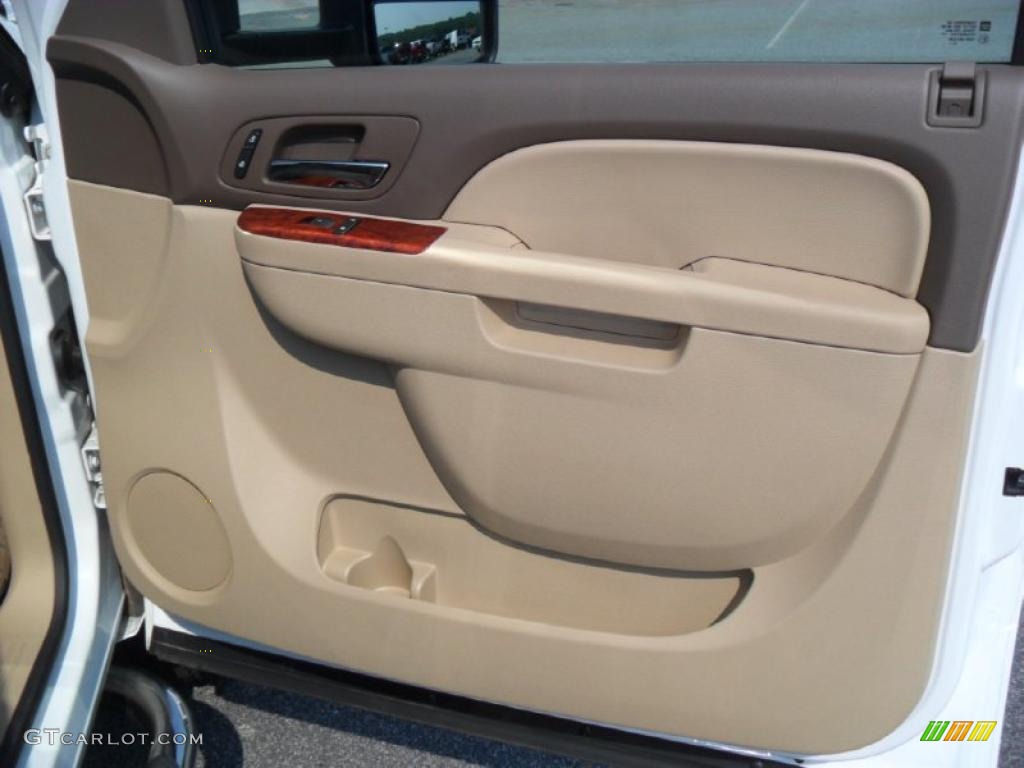 2010 GMC Sierra 3500HD SLT Crew Cab 4x4 Dually Door Panel Photos