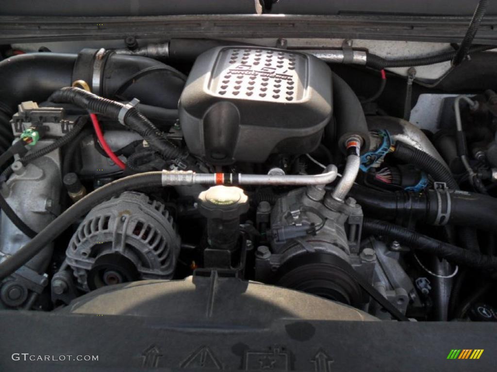 2010 GMC Sierra 3500HD SLT Crew Cab 4x4 Dually Engine Photos