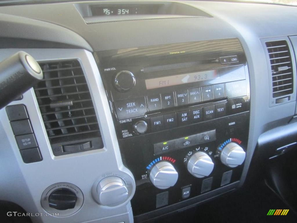 2007 Tundra SR5 Double Cab 4x4 - Black / Black photo #24