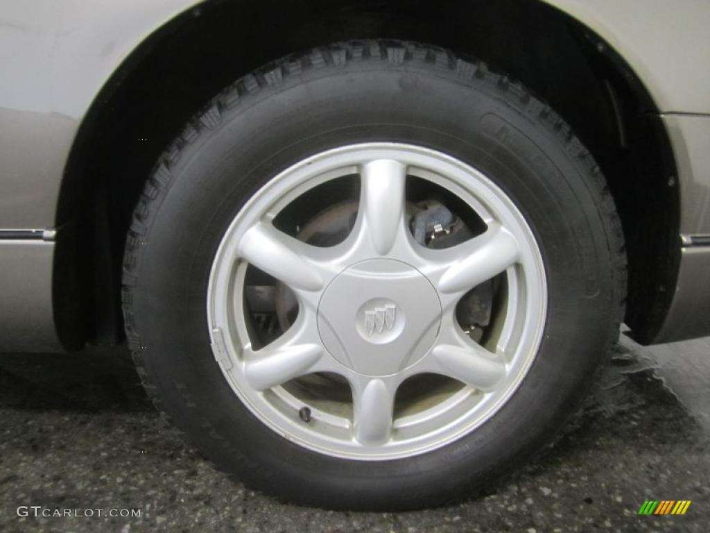 2004 Buick Regal LS Wheel Photo #49794428