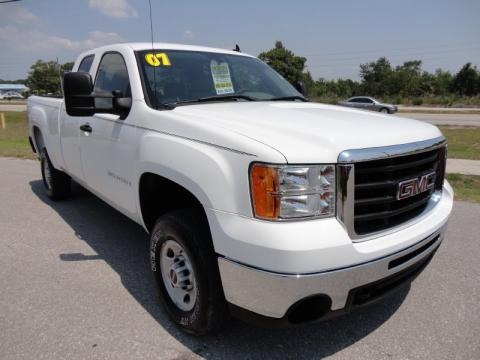 2007 GMC Sierra 2500HD Extended Cab Data, Info and Specs