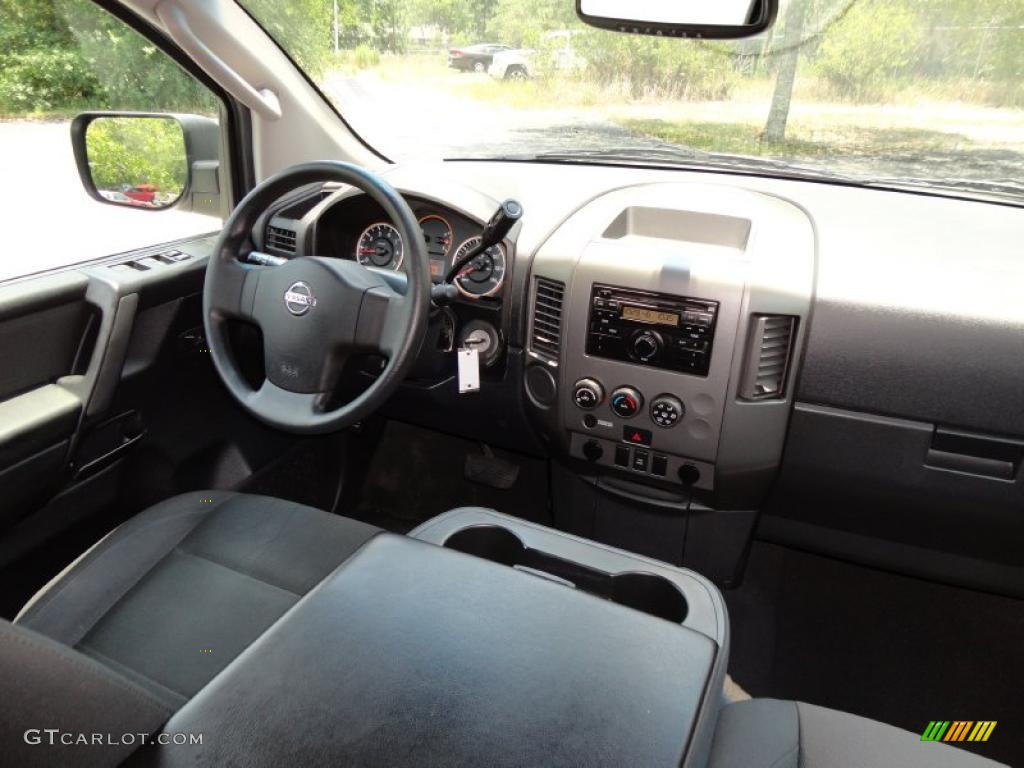 Charcoal Interior 2008 Nissan Titan XE Crew Cab Photo #49796003