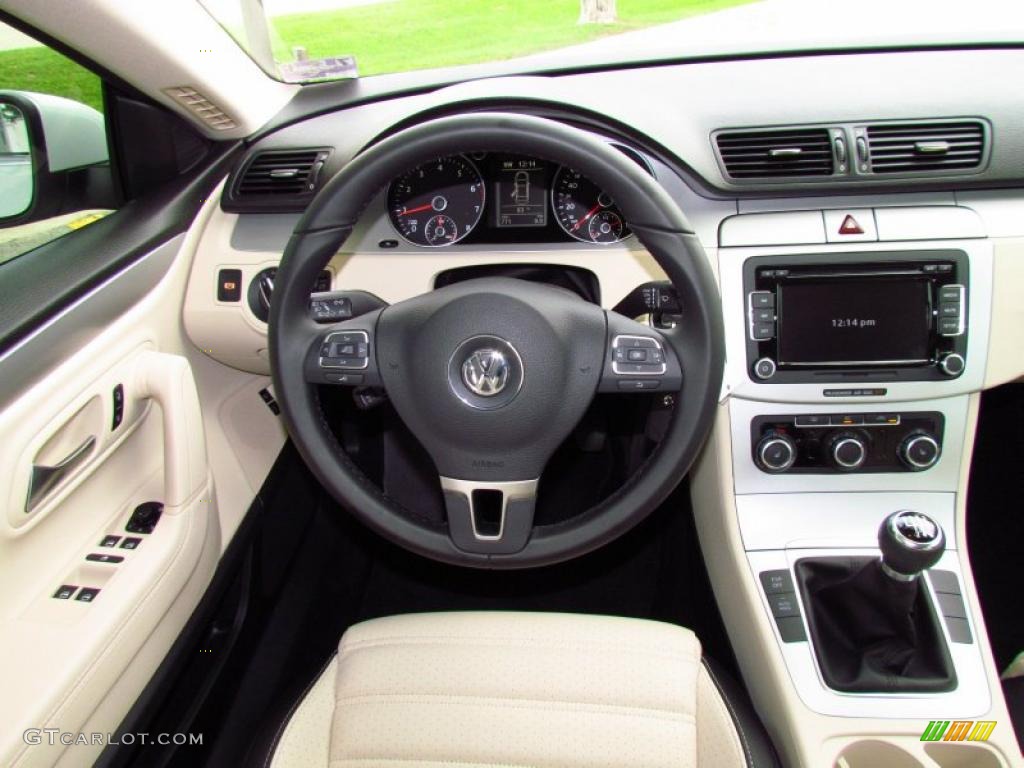 2011 Volkswagen CC Sport Controls Photo #49797173
