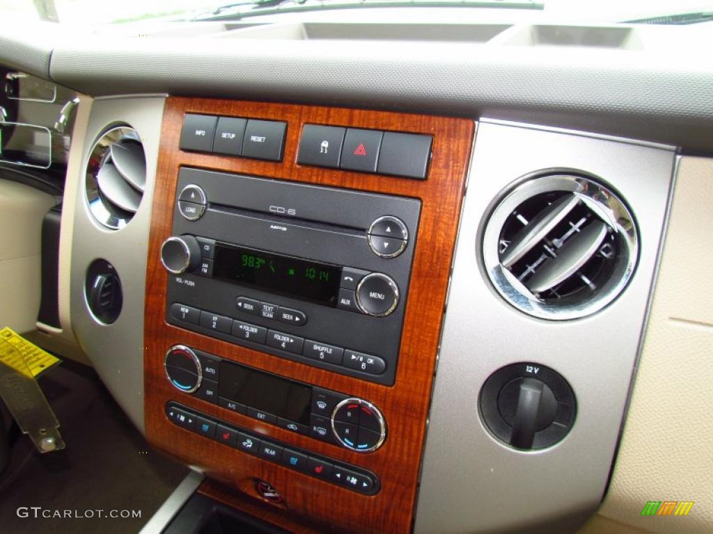 2009 Ford Expedition Eddie Bauer 4x4 Controls Photo #49797437