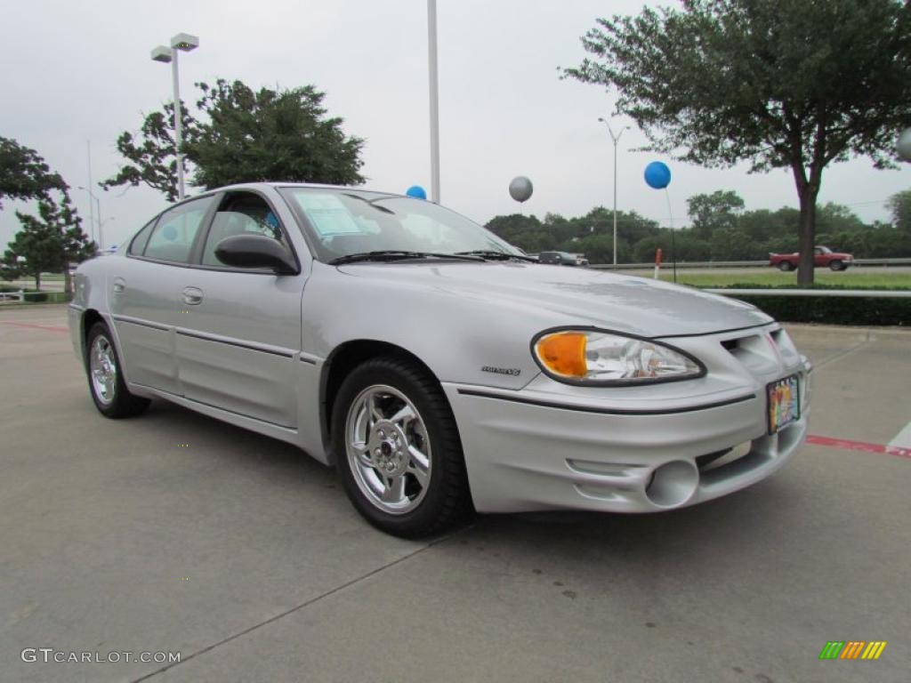 Galaxy Silver Metallic 2004 Pontiac Grand Am GT Sedan Exterior Photo #49797662