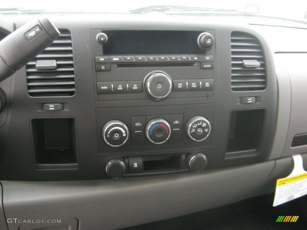 2011 Silverado 1500 Regular Cab 4x4 - Victory Red / Dark Titanium photo #9