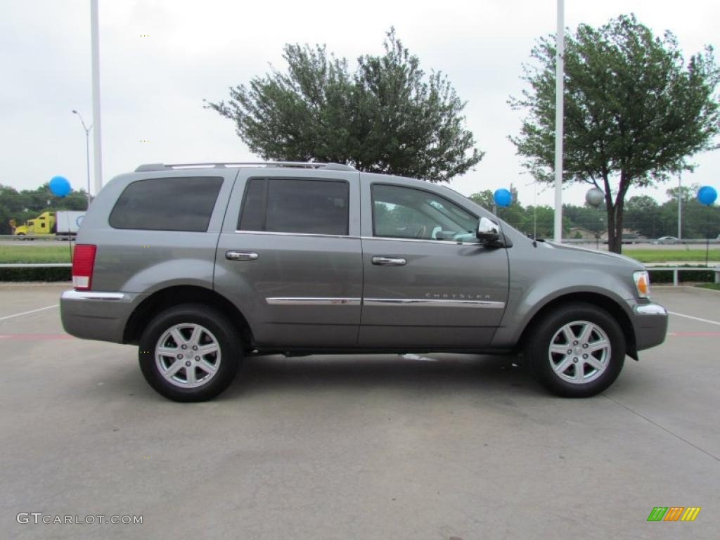 Mineral Gray Metallic 2008 Chrysler Aspen Limited Exterior Photo #49798250