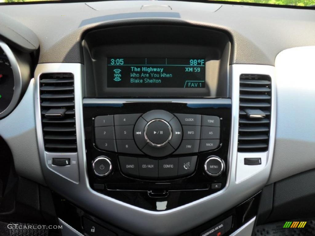 2011 Cruze ECO - Summit White / Medium Titanium photo #10