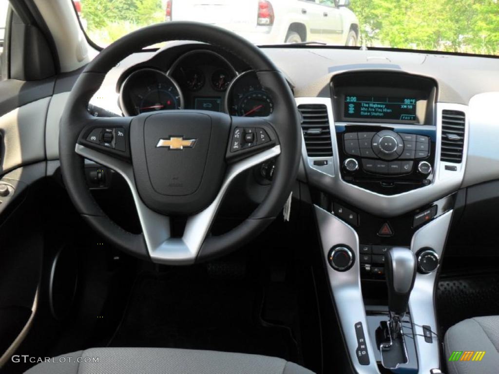 2011 Cruze ECO - Summit White / Medium Titanium photo #14