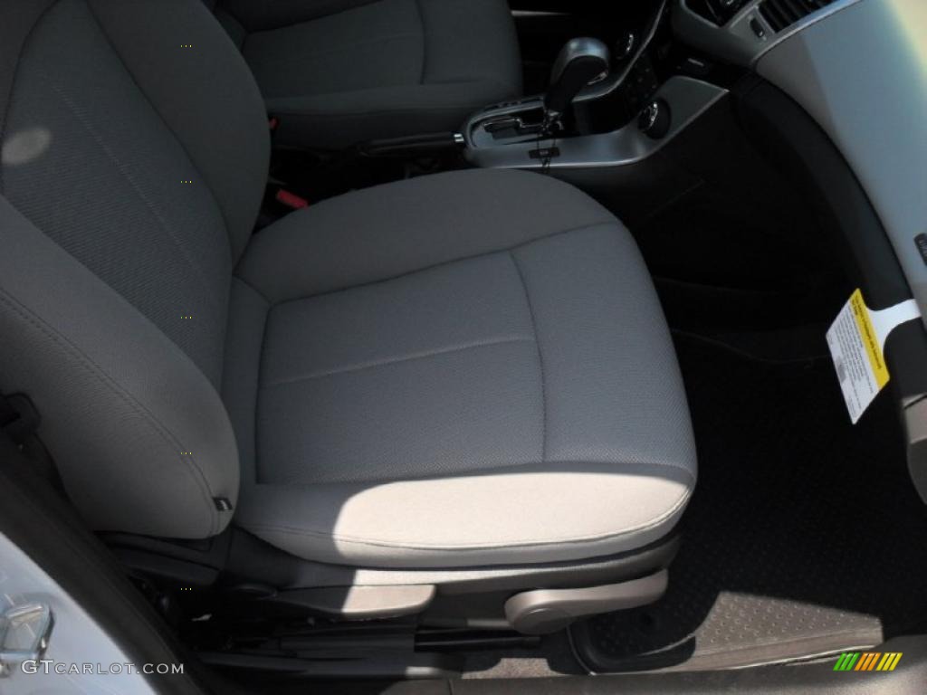 2011 Cruze ECO - Summit White / Medium Titanium photo #18