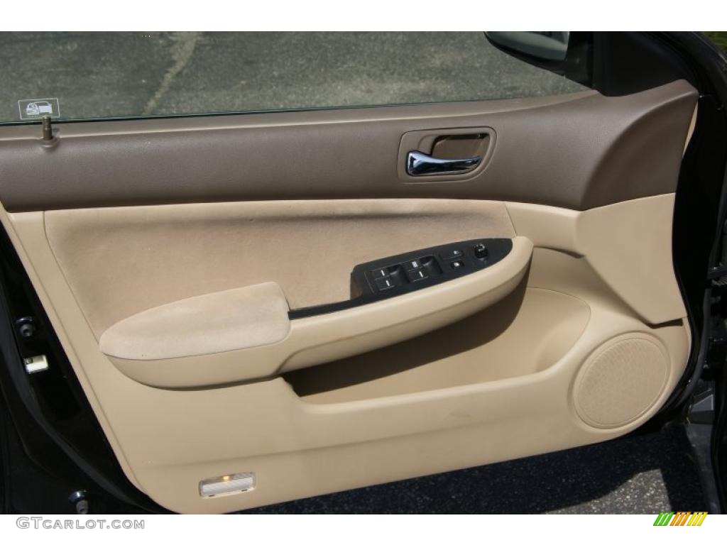 2006 Accord LX Sedan - Nighthawk Black Pearl / Ivory photo #10
