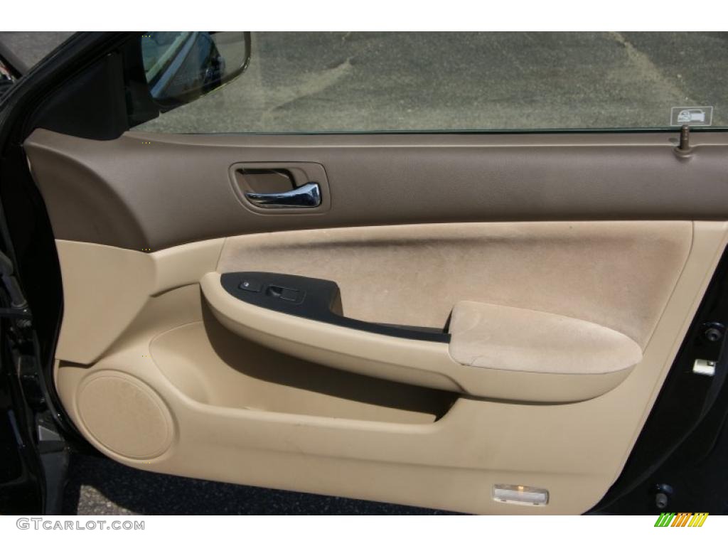 2006 Accord LX Sedan - Nighthawk Black Pearl / Ivory photo #16