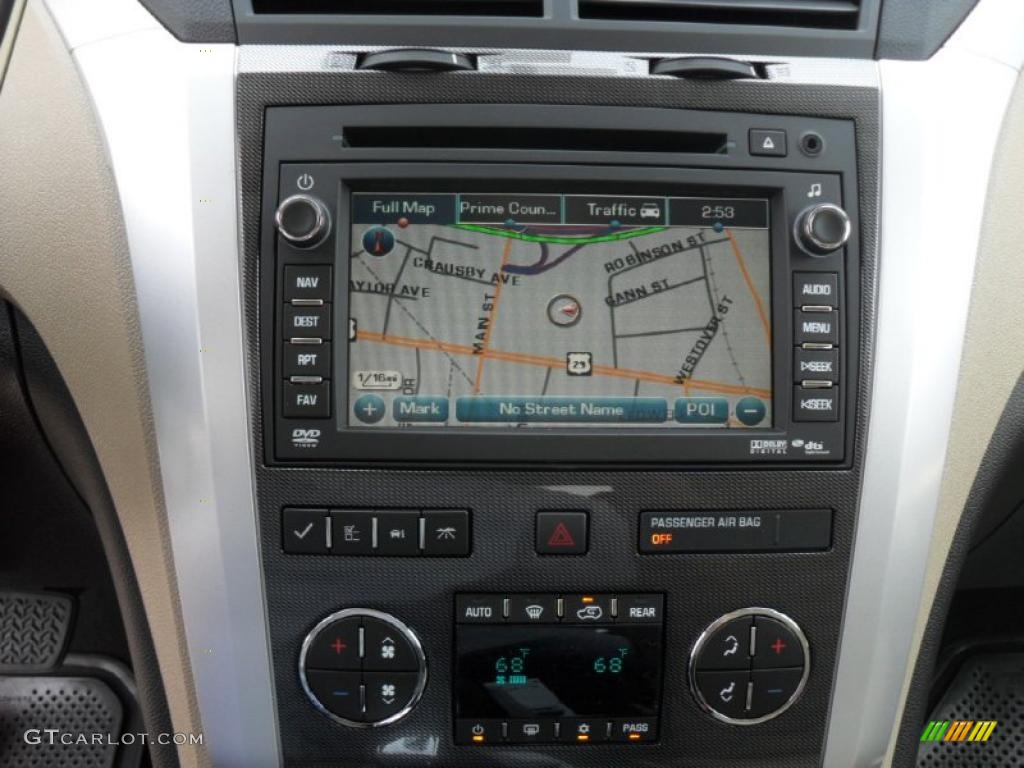 2011 Traverse LTZ - White Diamond Tricoat / Cashmere/Ebony photo #11