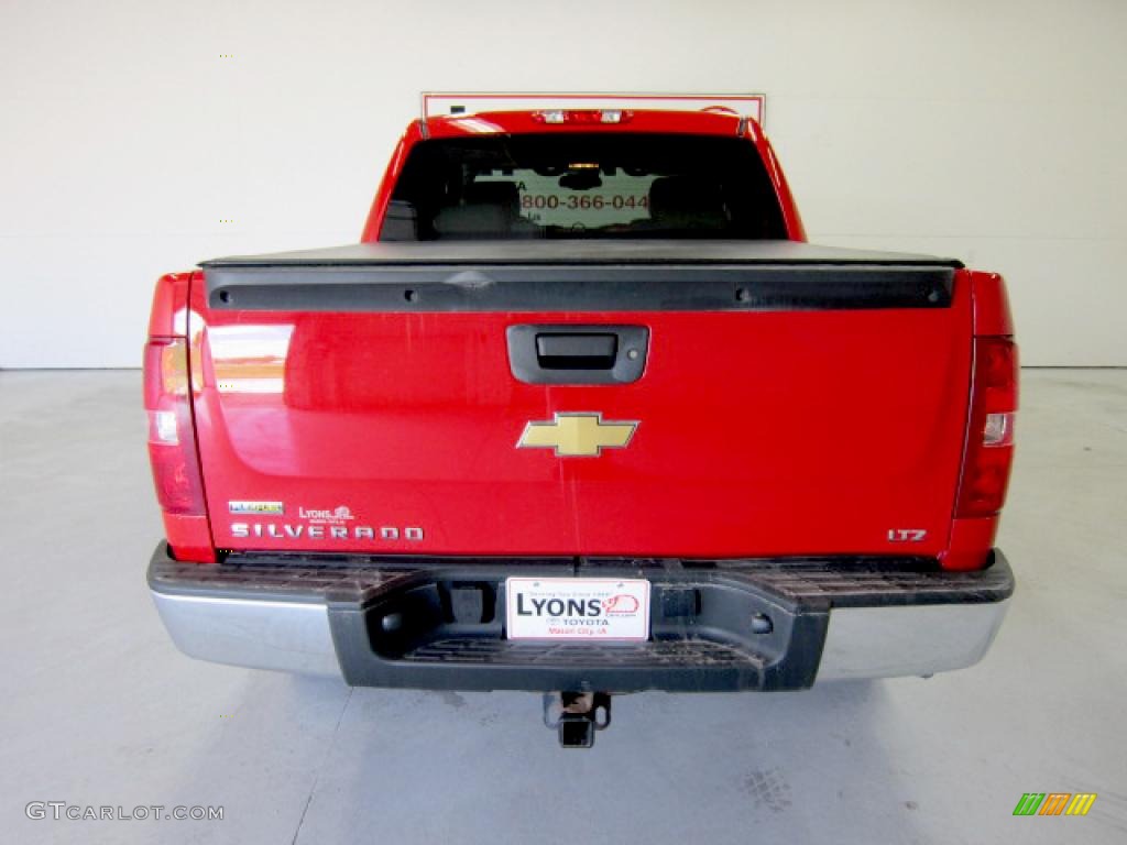 2009 Silverado 1500 LTZ Crew Cab 4x4 - Victory Red / Light Titanium photo #14