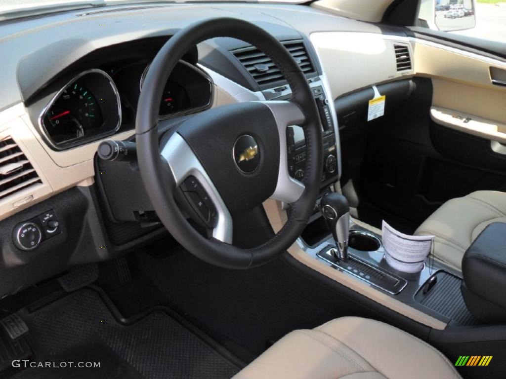 Cashmere/Ebony Interior 2011 Chevrolet Traverse LTZ Photo #49803447