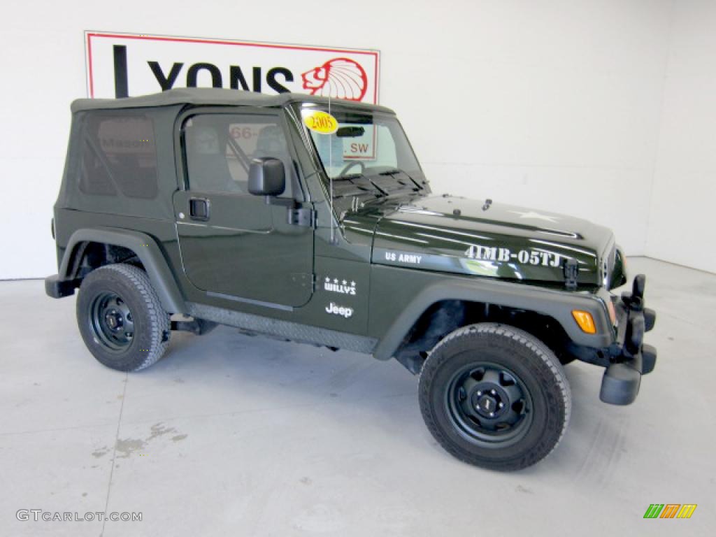 2005 Wrangler Willys Edition 4x4 - Moss Green Pearlcoat / Khaki photo #25