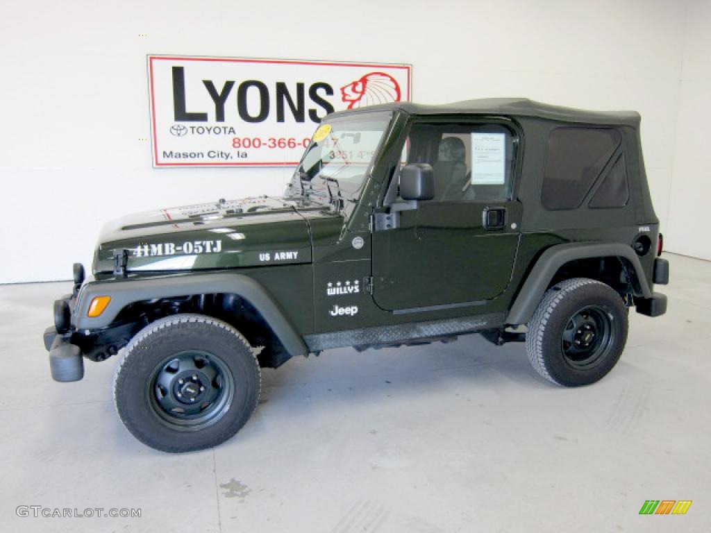2005 Wrangler Willys Edition 4x4 - Moss Green Pearlcoat / Khaki photo #33