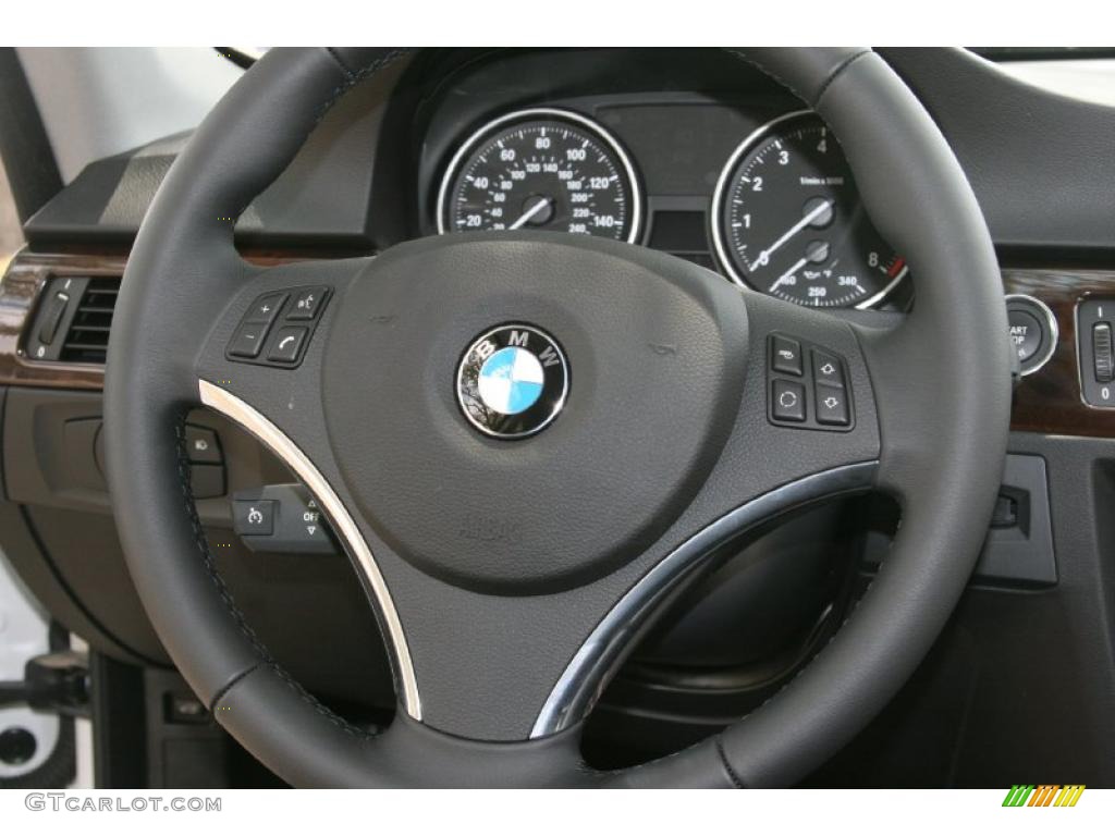 2011 3 Series 328i Coupe - Mineral White Metallic / Black photo #7
