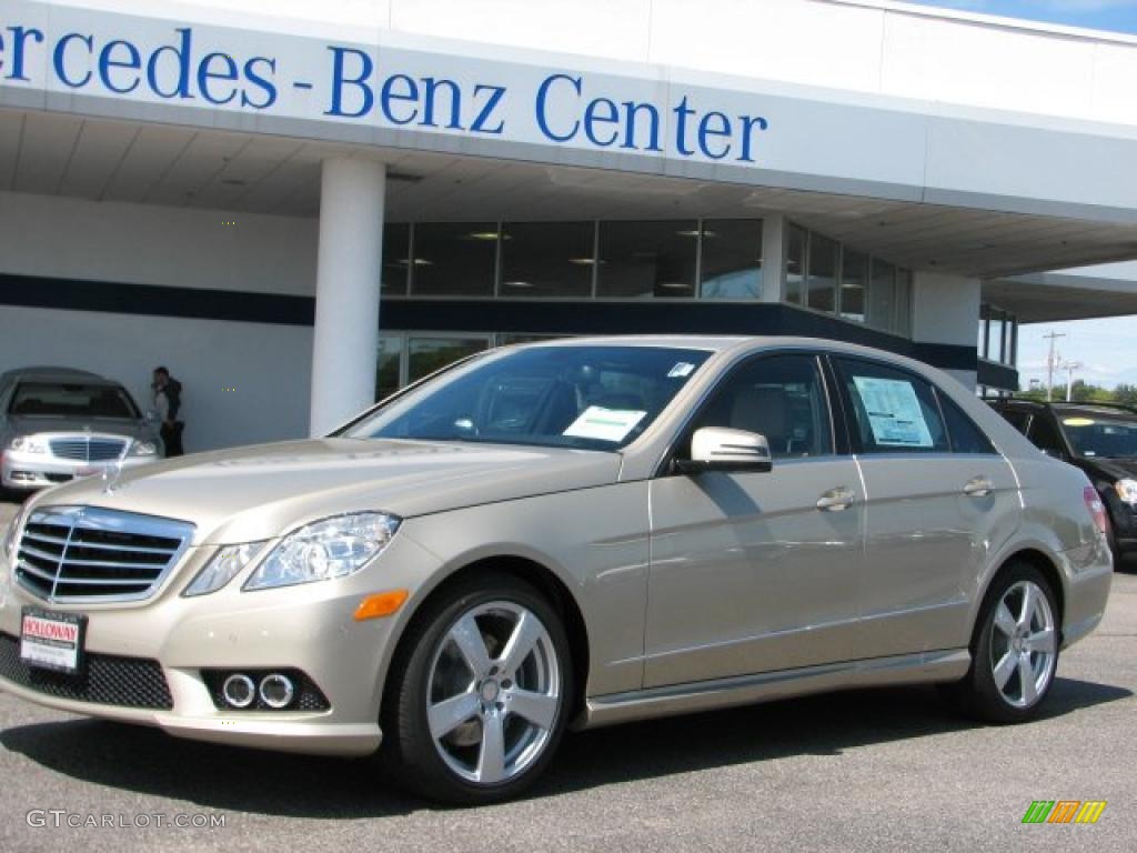 2010 E 350 4Matic Sedan - Pearl Beige Metallic / Almond Beige photo #1