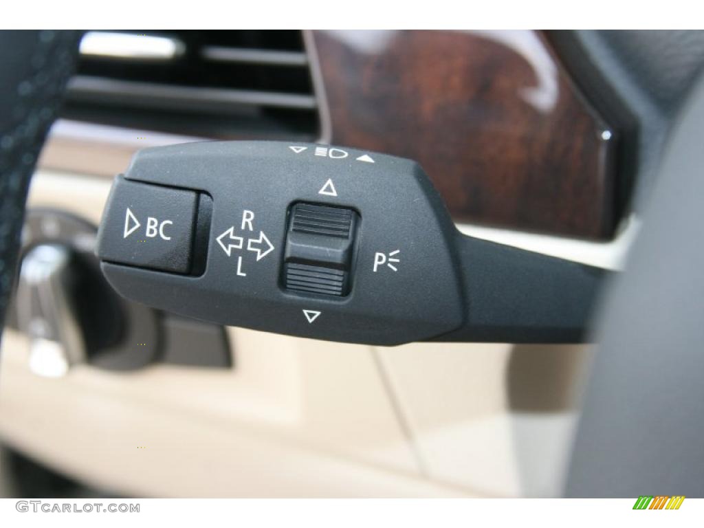 2011 3 Series 335i Convertible - Alpine White / Cream Beige photo #28